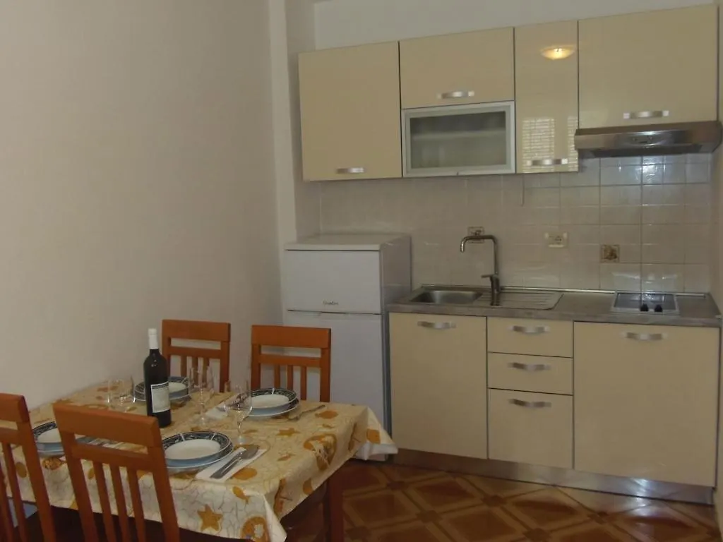 Apartment In Dramalj With Sea View, Balcony, Air Conditioning, Wifi 4623-5